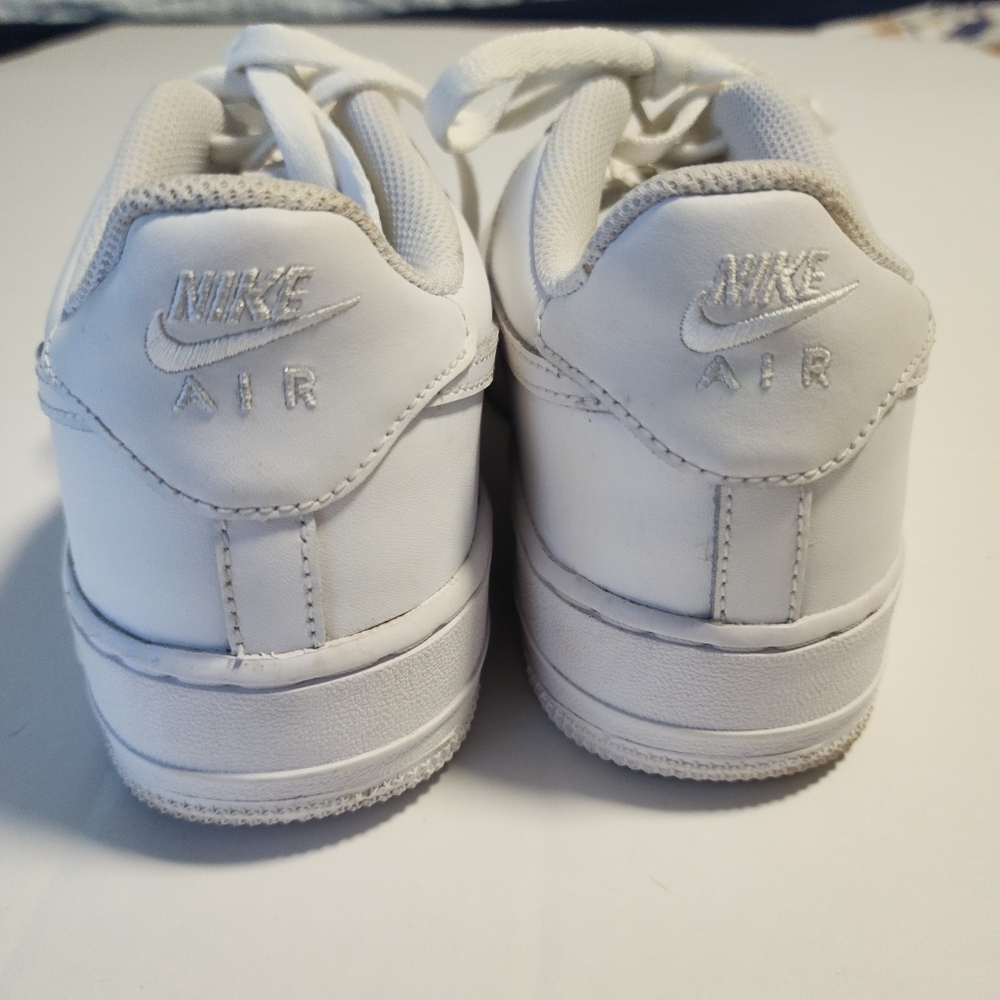 Nike Air Force 1 Low White Casual Shoes, Y7 Women 8.5 Men 7 - Picture 4 of 13
